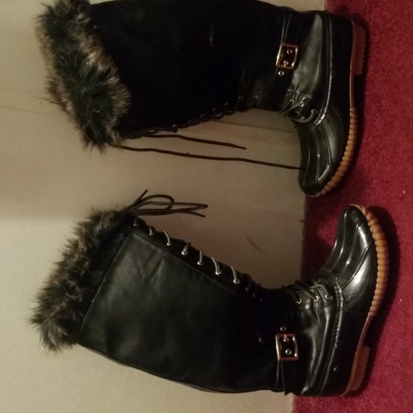 Black Duck Boots - Picture 4 of 8